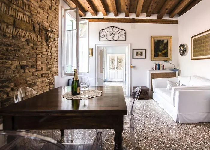 Giardini Biennale ヴェネツィア