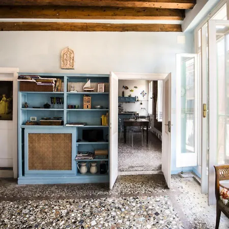 Apartament Giardini Biennale Wenecja